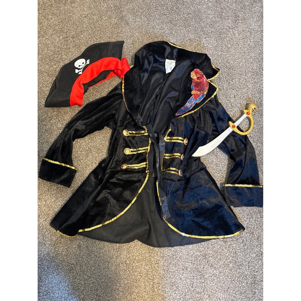 Target Pirate Kids Small Black Excellent Velvet Gold Trim Parrot Hat Sword